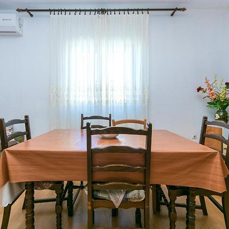 Apartments With A Parking Space Gradac, Makarska - 14708 Gradac  Kültér fotó