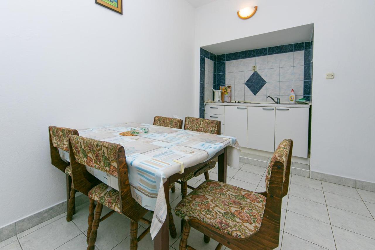 Apartments With A Parking Space Gradac, Makarska - 14708 Gradac  Kültér fotó