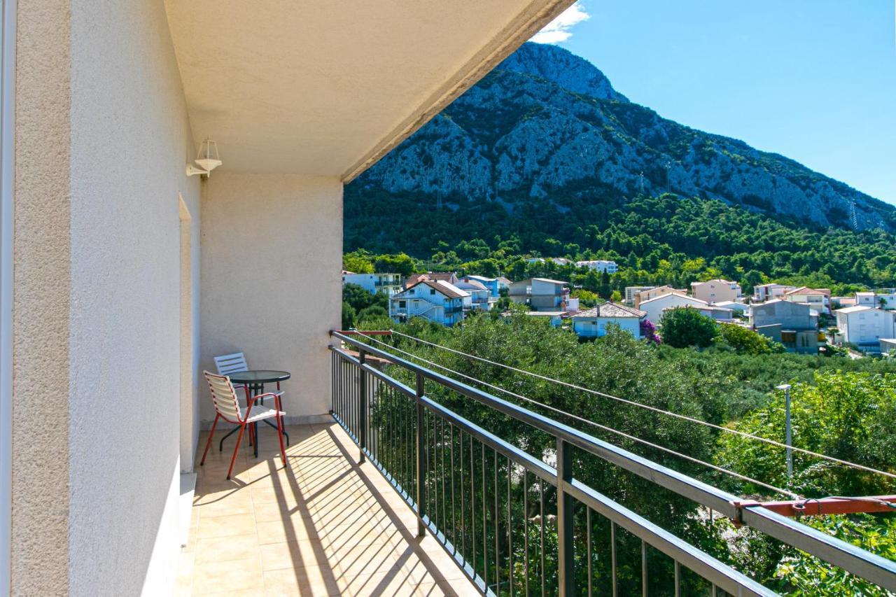 Apartments With A Parking Space Gradac, Makarska - 14708 Gradac  Kültér fotó